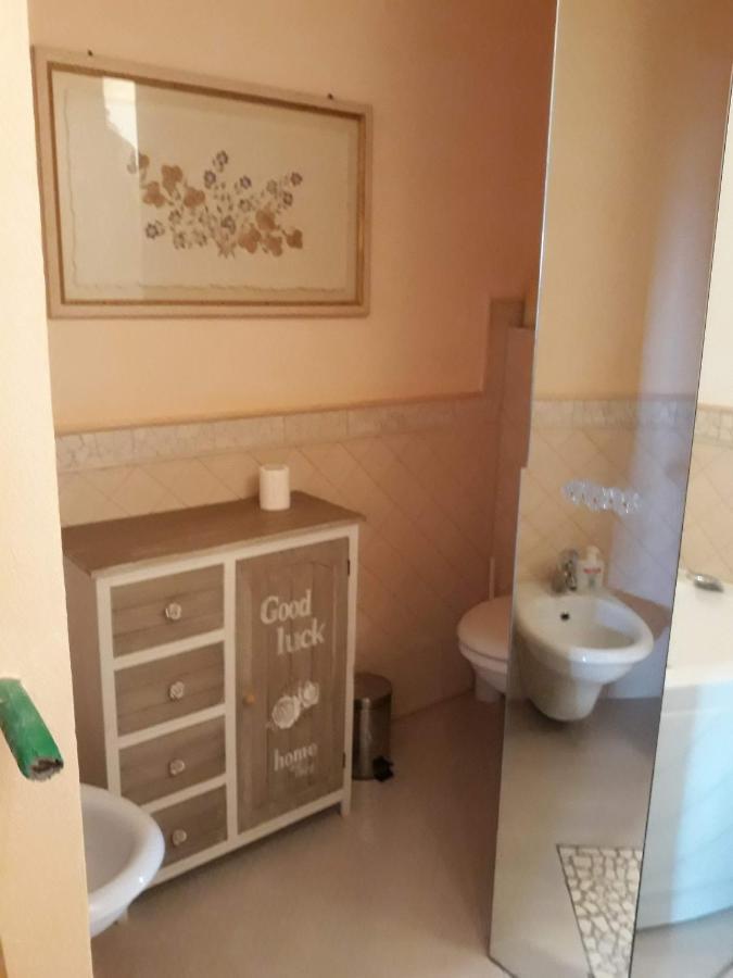 Casa In Collina "La Farfalla" ริปาร์เบลลา ภายนอก รูปภาพ