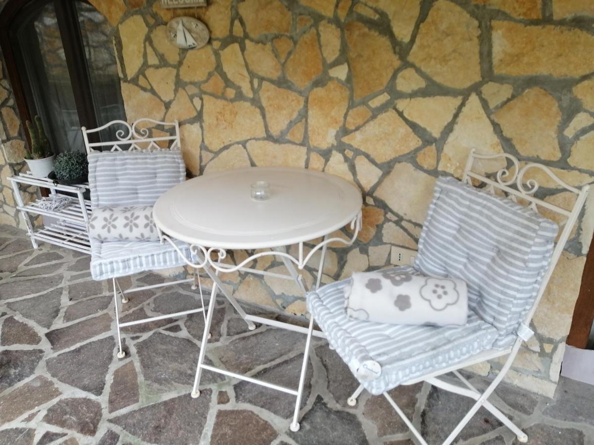 Casa In Collina "La Farfalla" ริปาร์เบลลา ภายนอก รูปภาพ